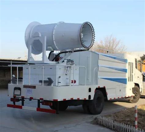 Truck mounted fog cannon dust suppression machine